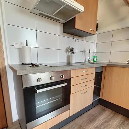 Charbonnel 1 A Charleroi-airport 샤를루아