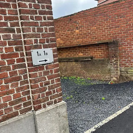 아파트 Charbonnel 1 A Charleroi-airport *